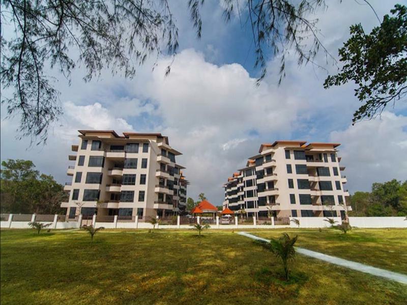 Samsuria Beach Resort & Residence Чератинг Экстерьер фото