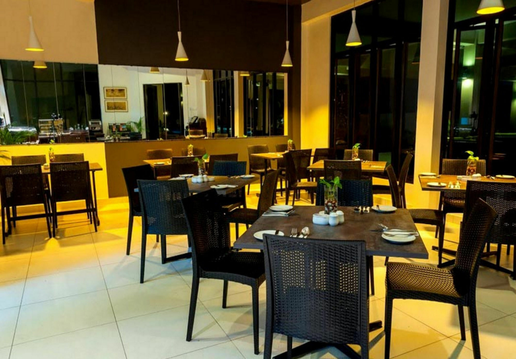 Samsuria Beach Resort & Residence Чератинг Экстерьер фото