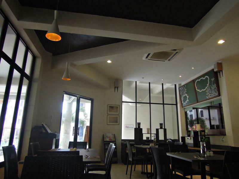Samsuria Beach Resort & Residence Чератинг Экстерьер фото