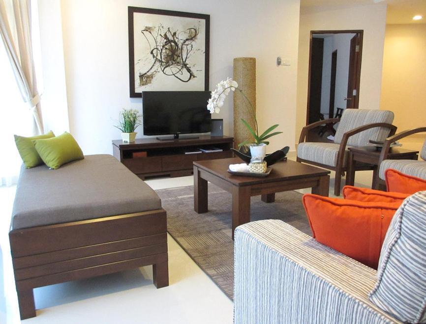 Samsuria Beach Resort & Residence Чератинг Экстерьер фото